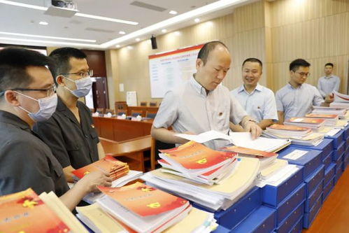 教育整頓進(jìn)行時(shí) 省駐珠海指導(dǎo)組蒞臨香洲法院督查 中國(guó)共產(chǎn)黨政法工作條例 貫徹落實(shí)情況