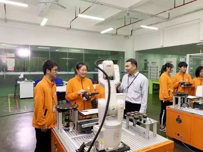 高考進行時!珠海一職實驗學校?？忌鷤兏?ldquo;粽&rdquo;狀元!